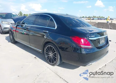 2021 Mercedes-Benz C 300 Sedan из США, поврежденный, VIN W1KWF8DB1MR640342